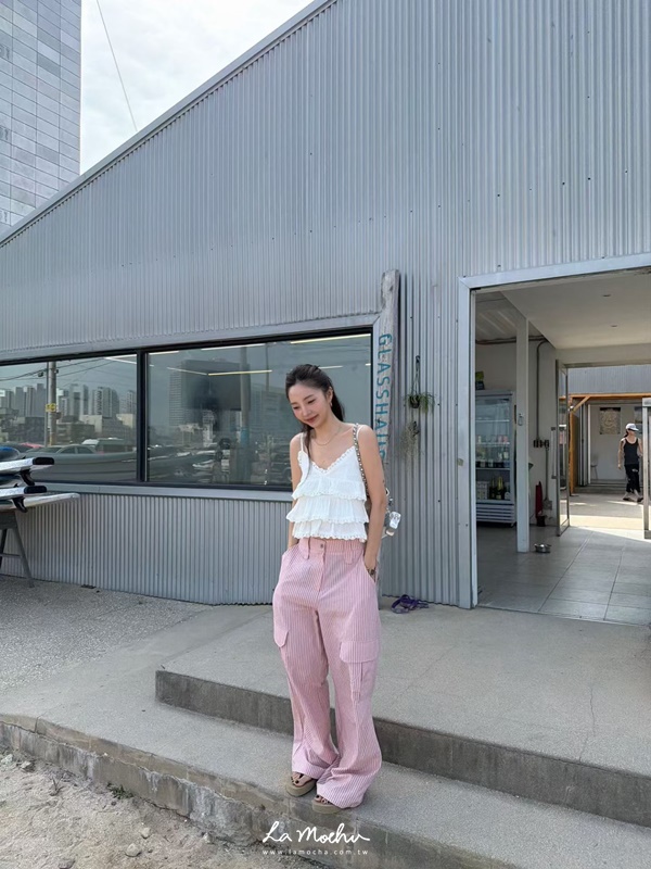 蕾絲澎澎細肩背心